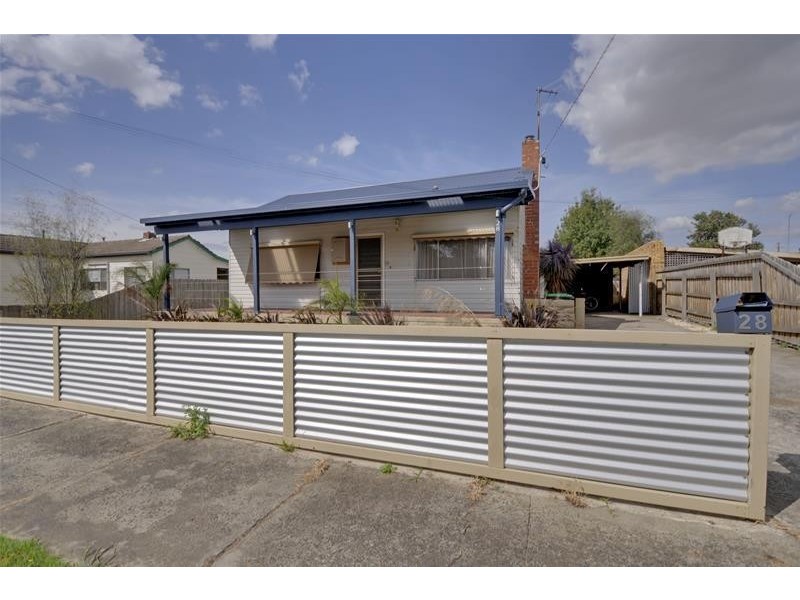 28 Ambrose Avenue, Traralgon VIC 3844