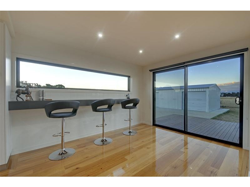 99 Shaws Lane, Rosedale VIC 3847