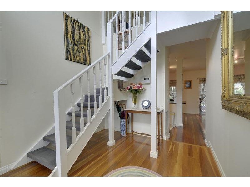 6 Chisholm Court, Traralgon VIC 3844