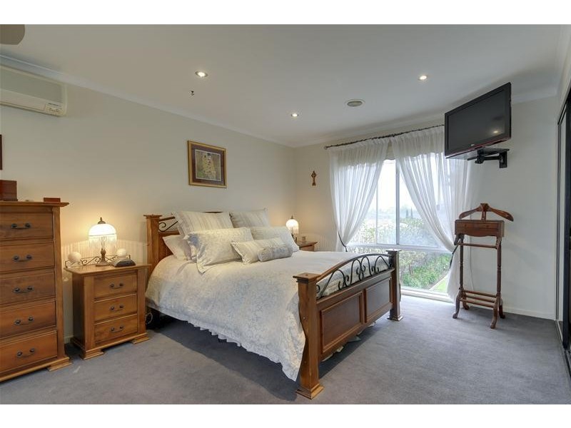 6 Chisholm Court, Traralgon VIC 3844