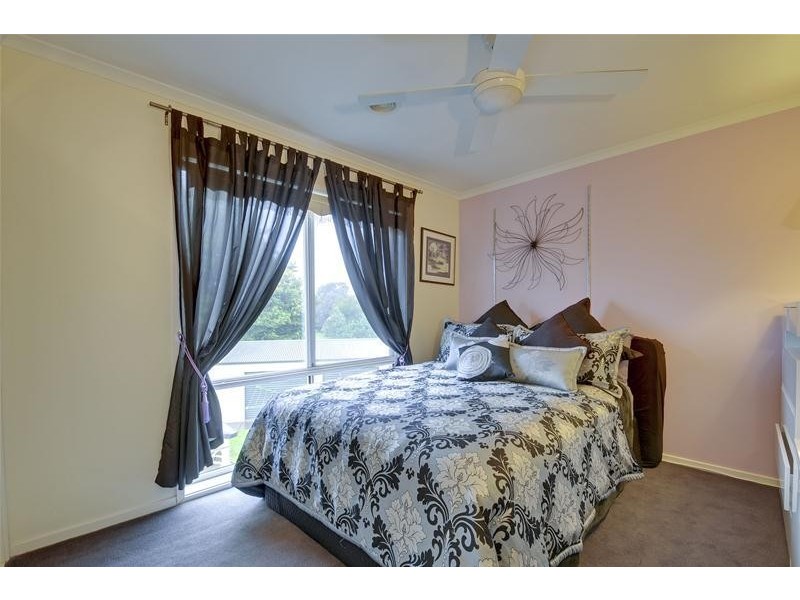 6 Chisholm Court, Traralgon VIC 3844