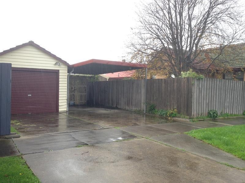 13 Loch Park Road, Traralgon VIC 3844