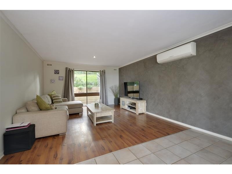 4 Gilmours Road, Tyers VIC 3844