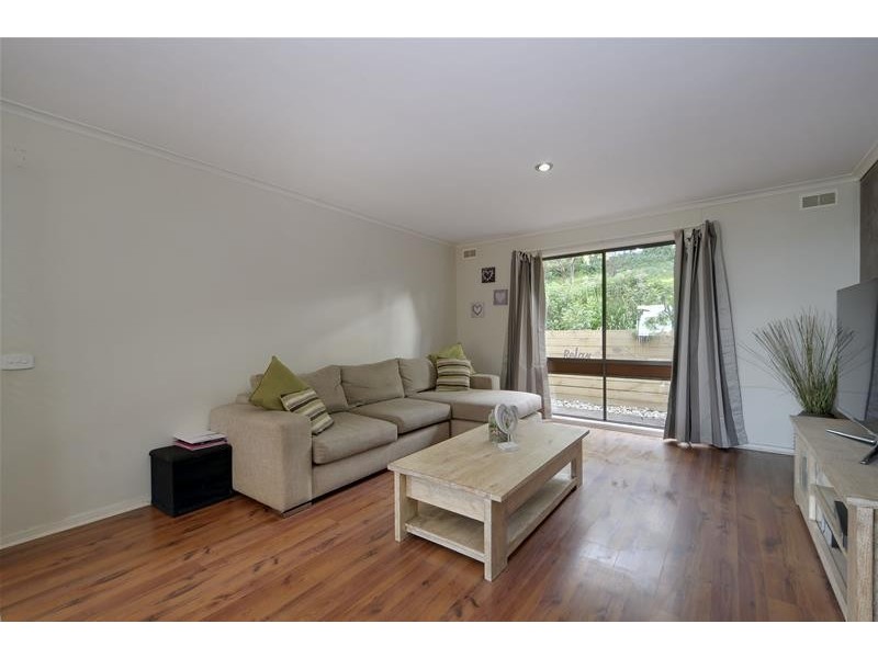 4 Gilmours Road, Tyers VIC 3844