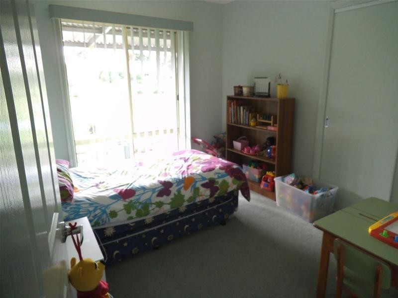 10 Semmens Street, Toongabbie VIC 3856