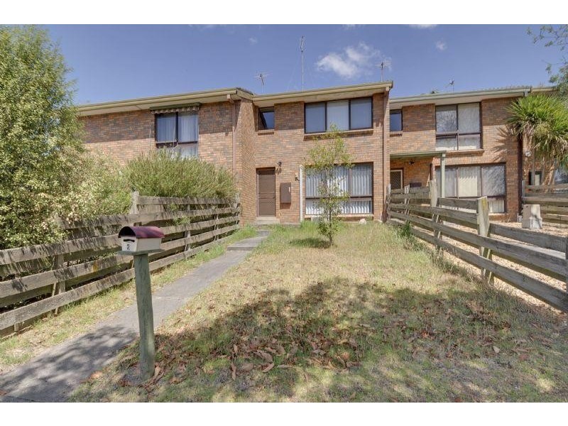 2/15 Roseneath Street, Traralgon VIC 3844