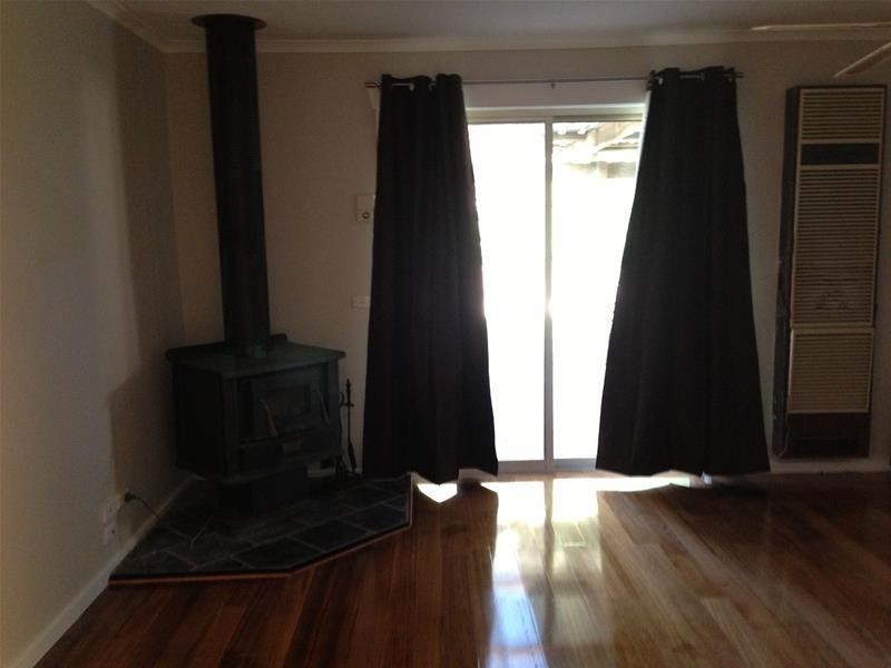 10 Blackwood Crescent, Churchill VIC 3842