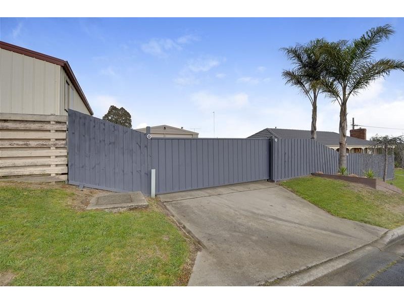1A Bayley Drive, Traralgon VIC 3844