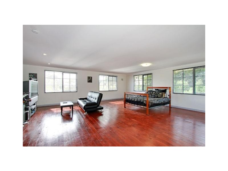 70 Outlook Drive, Jeeralang Junction VIC 3840