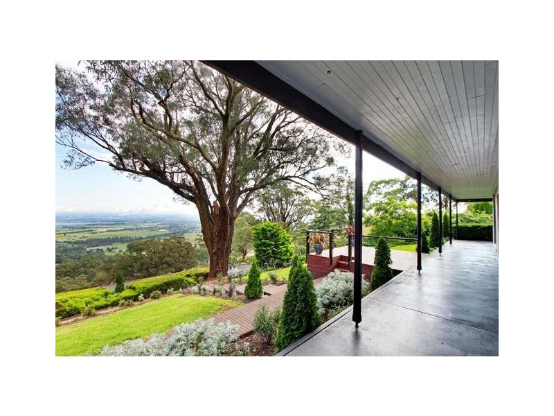 70 Outlook Drive, Jeeralang Junction VIC 3840