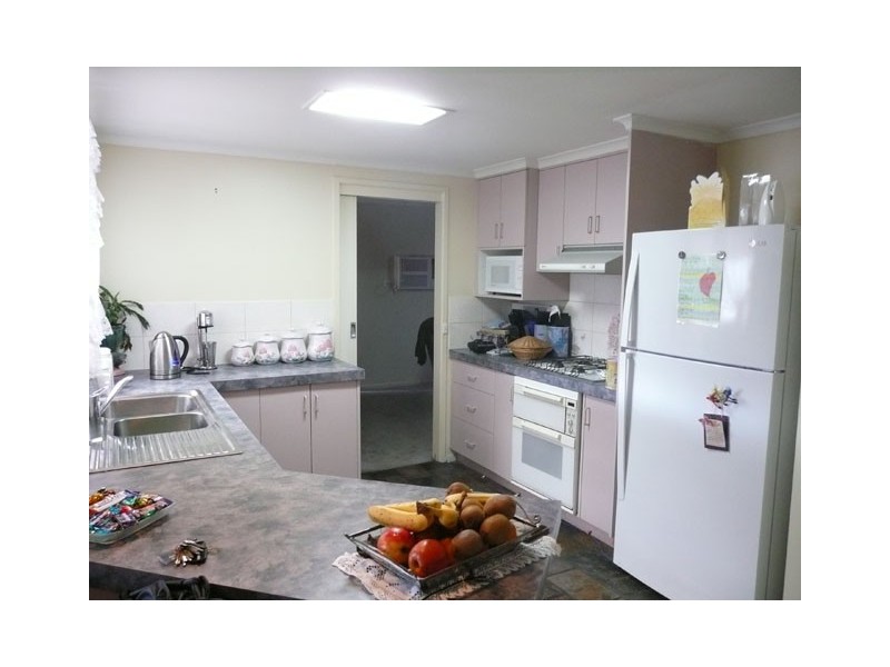 3 The Avenue, Traralgon VIC 3844