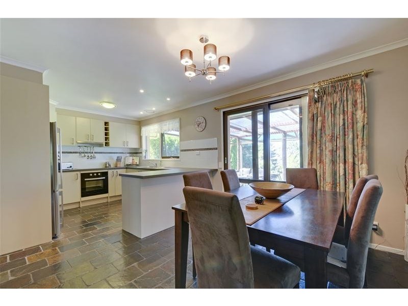 10 Cypress Court, Tyers VIC 3844