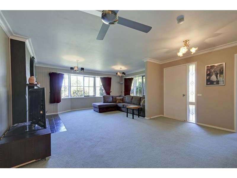 10 Cypress Court, Tyers VIC 3844