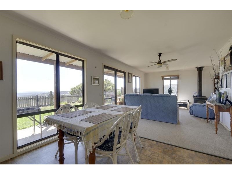 112 Martins Road, Willung South VIC 3844