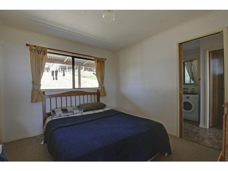 112 Martins Road, Willung South VIC 3844