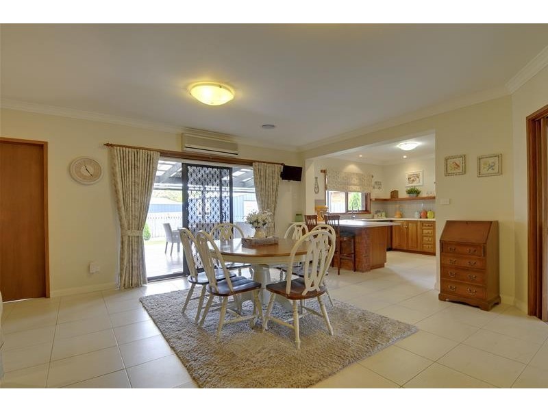 9 Glenview Drive, Traralgon VIC 3844