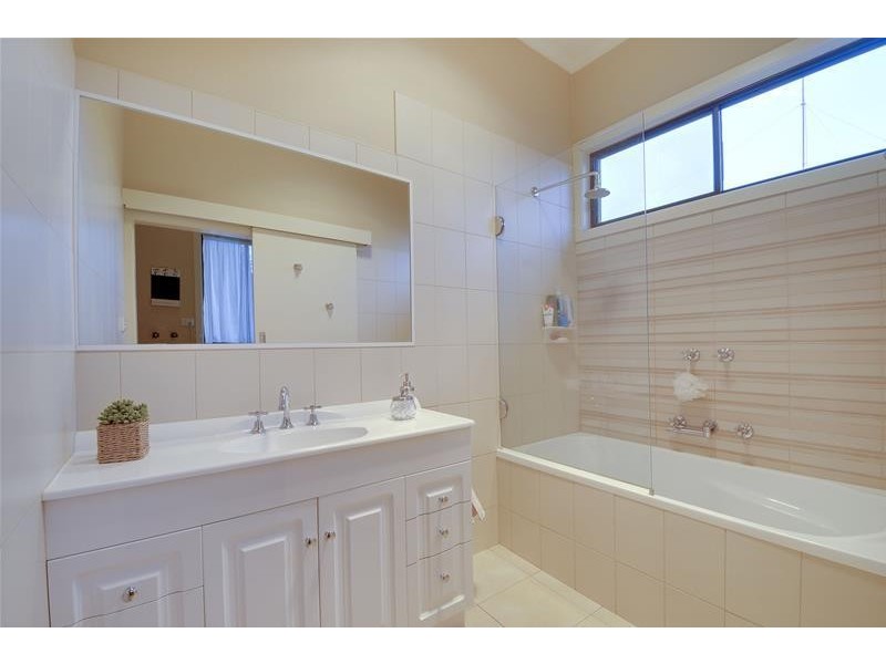 98 Elgin Street, Morwell VIC 3840