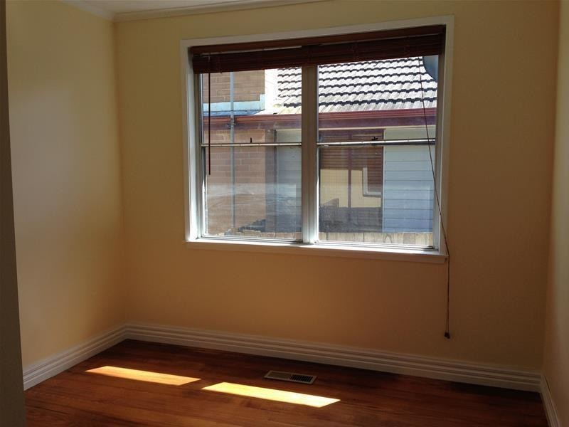 8 Lyndon  Crescent, Traralgon VIC 3844