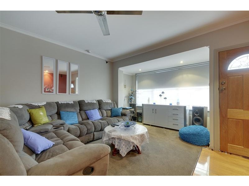 28 Fraser Crescent, Churchill VIC 3842