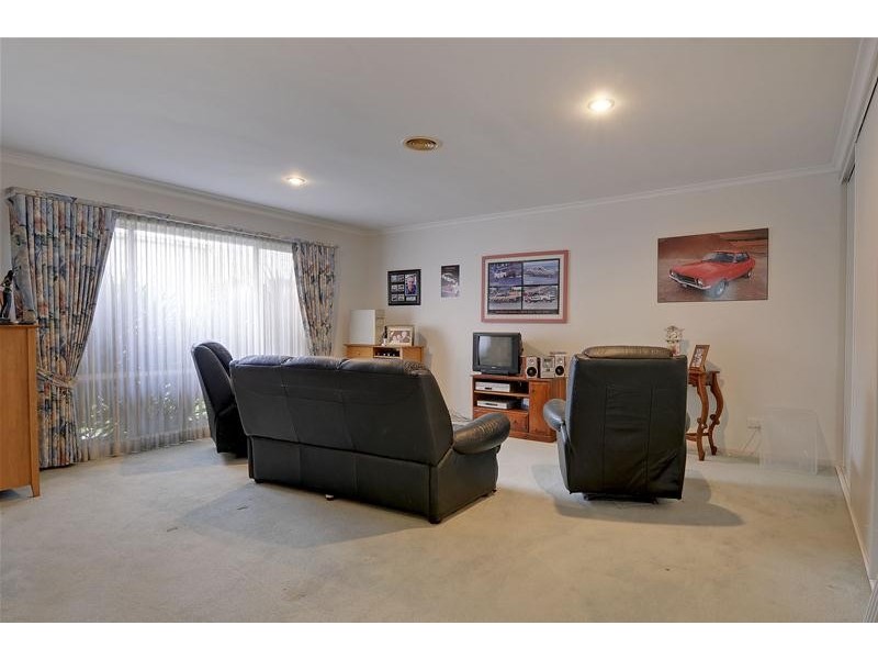 8 Zanella Rise, Traralgon VIC 3844