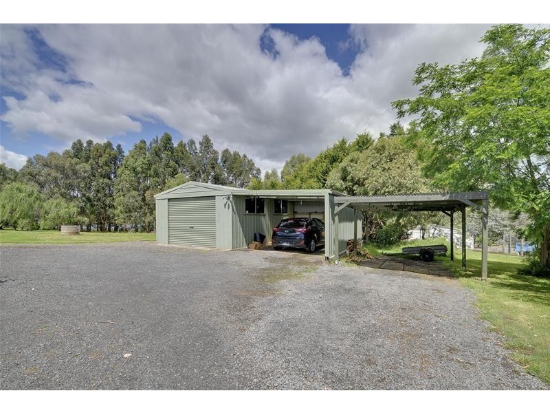 90 Warren Terrace, Hazelwood North VIC 3840