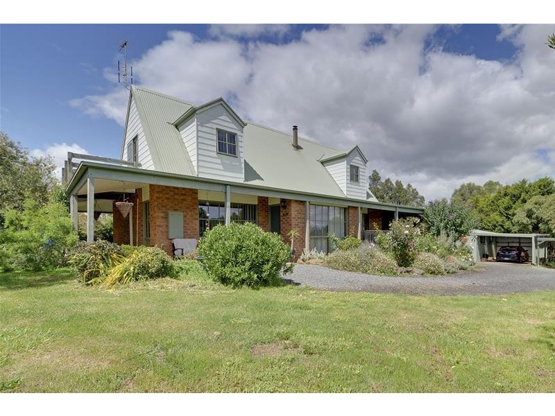 90 Warren Terrace, Hazelwood North VIC 3840