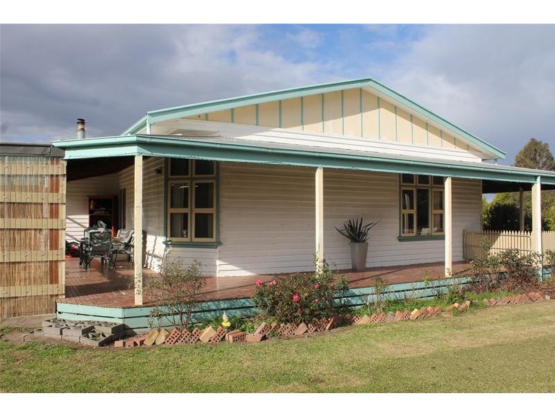 23-25 Hill Street, Toongabbie VIC 3856