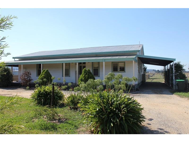 23-25 Hill Street, Toongabbie VIC 3856