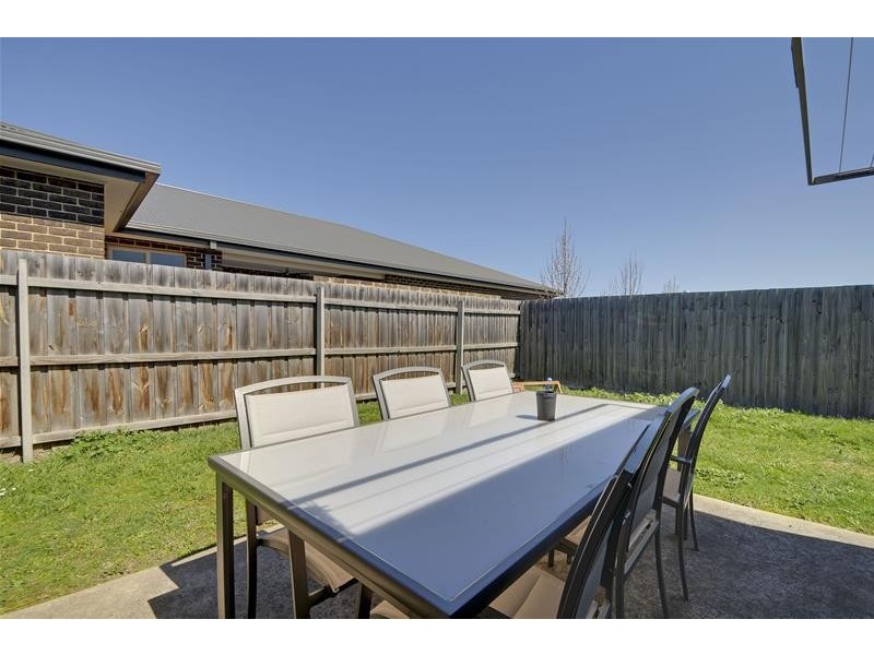 16 Monaghan Close, Traralgon VIC 3844