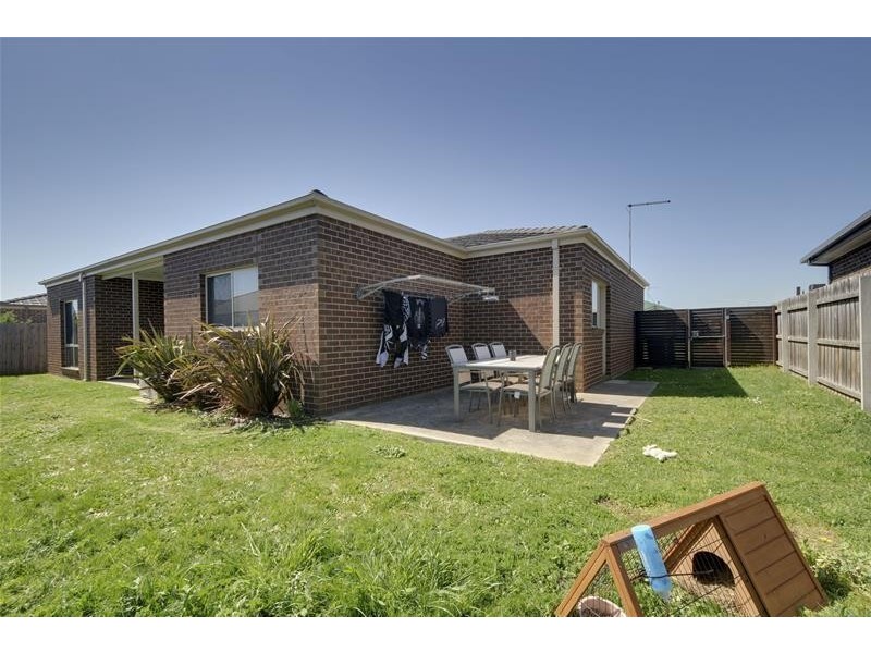 16 Monaghan Close, Traralgon VIC 3844
