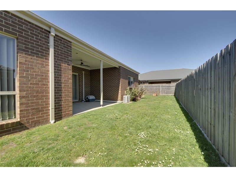 16 Monaghan Close, Traralgon VIC 3844