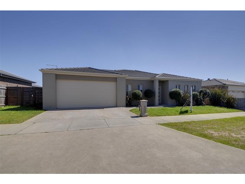 16 Monaghan Close, Traralgon VIC 3844