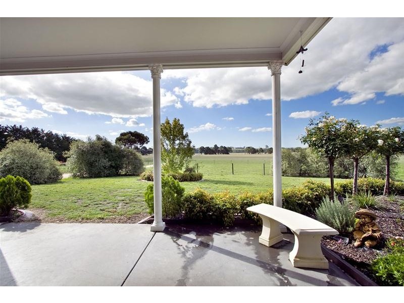 2056 Princes Highway, Rosedale VIC 3847