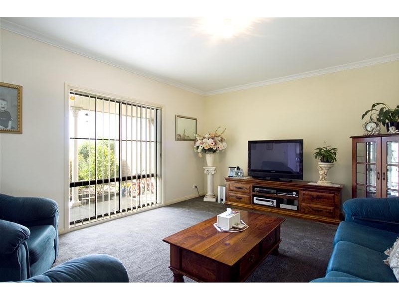 2056 Princes Highway, Rosedale VIC 3847