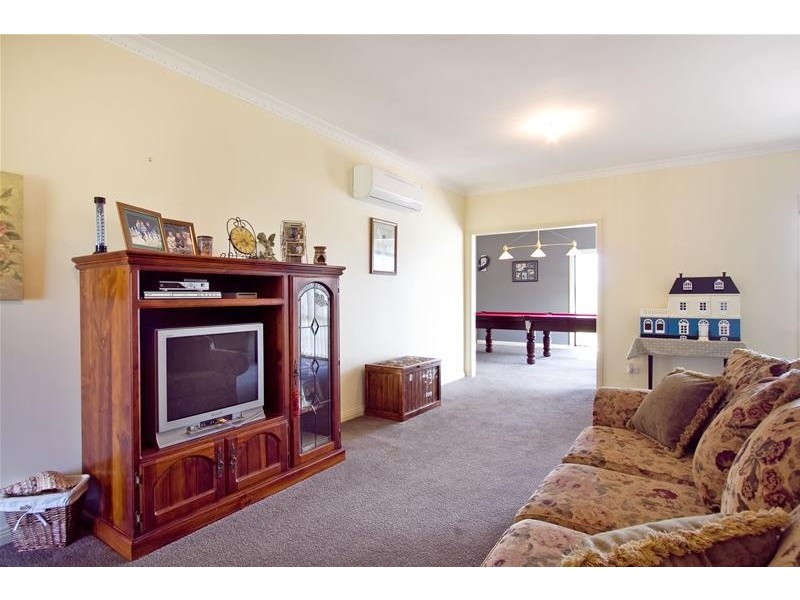2056 Princes Highway, Rosedale VIC 3847