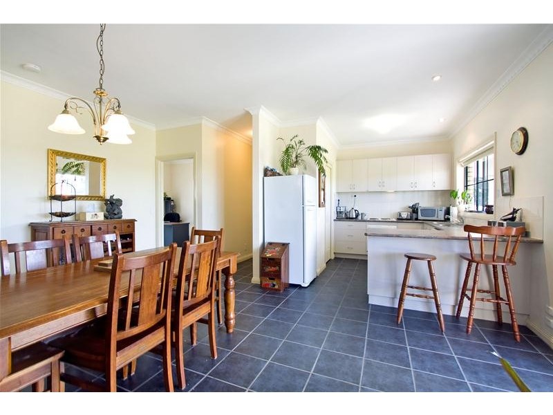 2056 Princes Highway, Rosedale VIC 3847