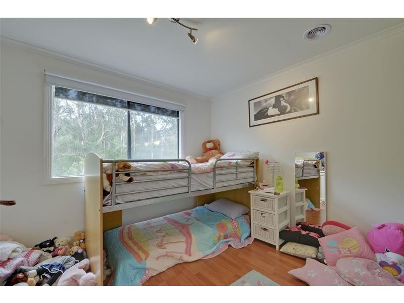 25 Factory Road FULLY FURNISHED Road, Callignee VIC 3844