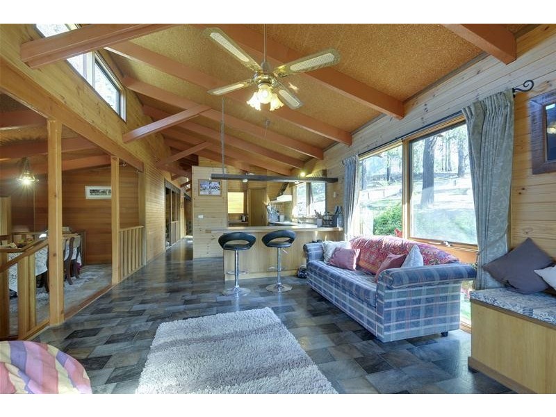 6 Hakea Court, Glengarry North VIC 3854