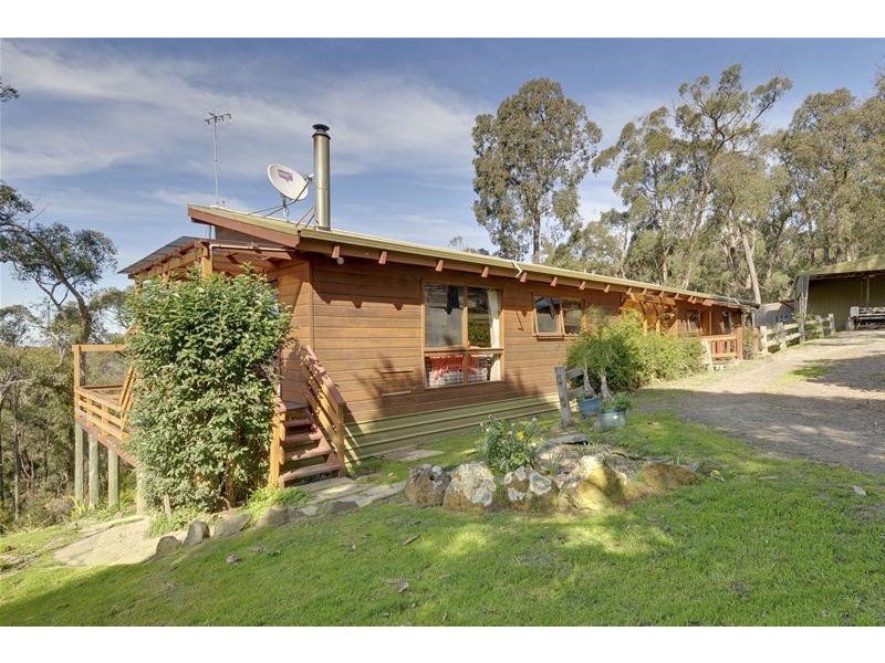 6 Hakea Court, Glengarry North VIC 3854