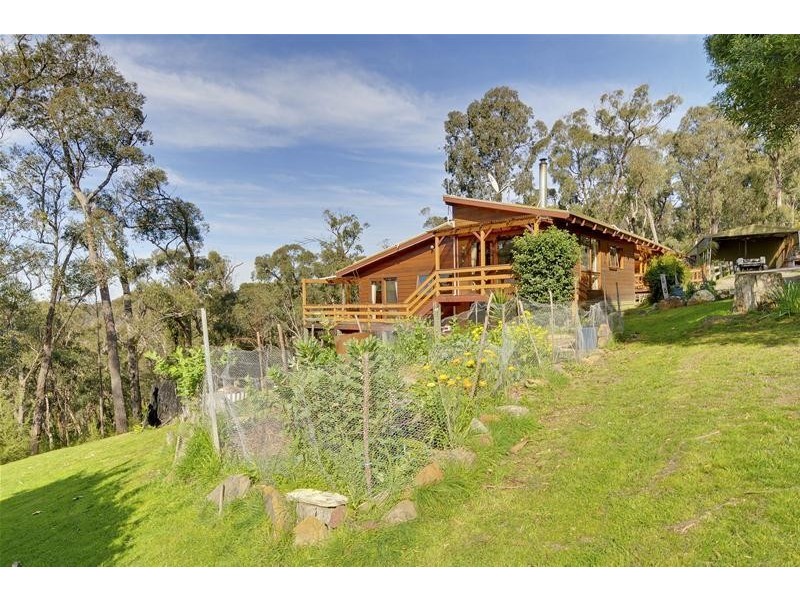 6 Hakea Court, Glengarry North VIC 3854