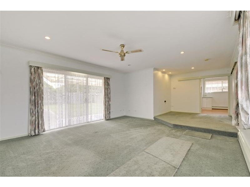 9 Canfield Crescent, Traralgon VIC 3844