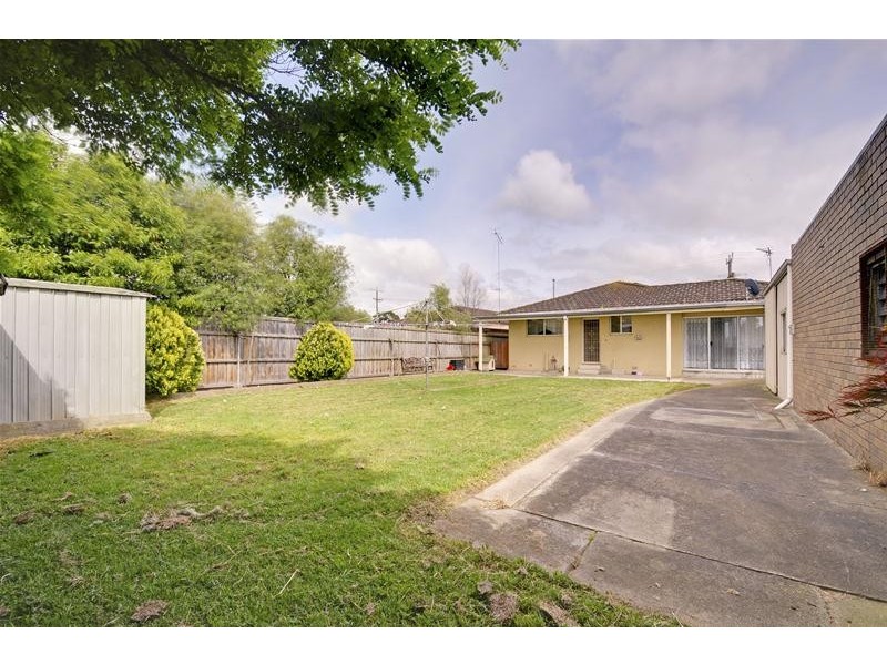 9 Canfield Crescent, Traralgon VIC 3844