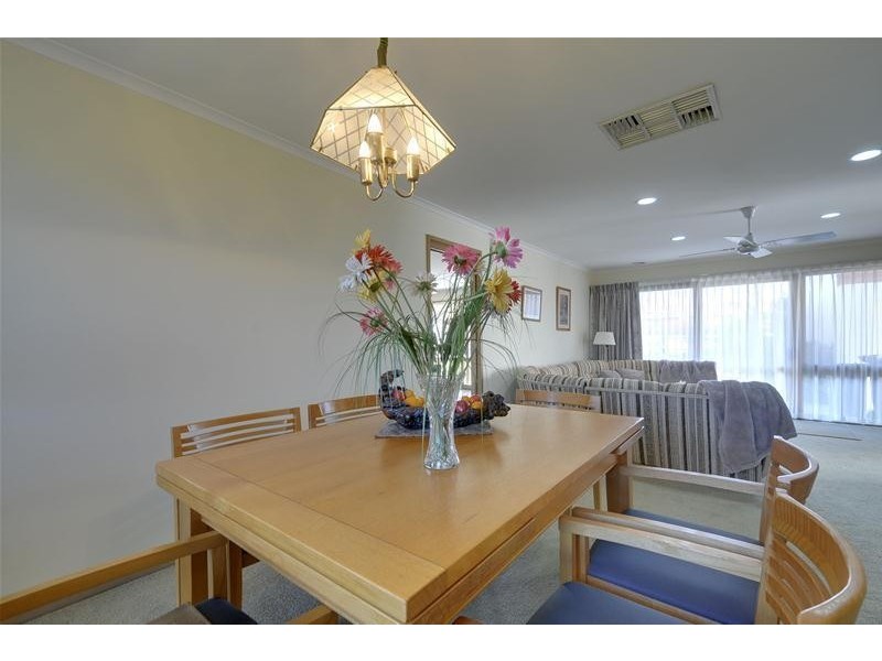 65 Ellavale Drive, Traralgon VIC 3844