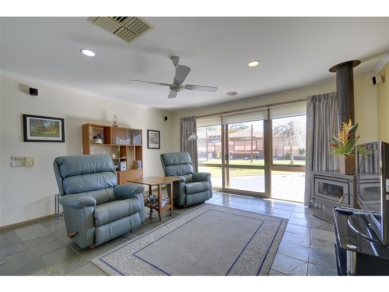 65 Ellavale Drive, Traralgon VIC 3844