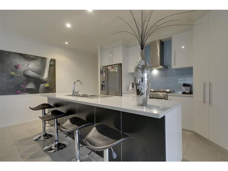 4 Summerhill Road, Traralgon VIC 3844