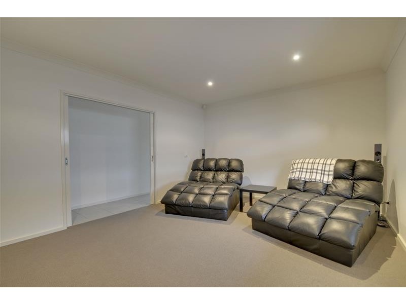 4 Summerhill Road, Traralgon VIC 3844