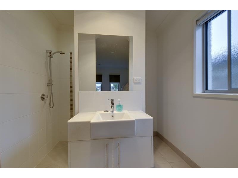 4 Summerhill Road, Traralgon VIC 3844