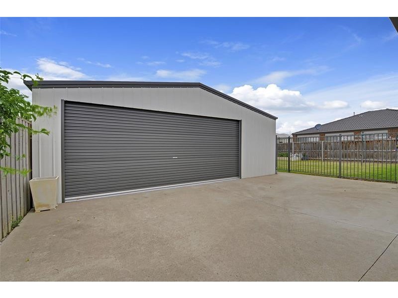 4 Summerhill Road, Traralgon VIC 3844