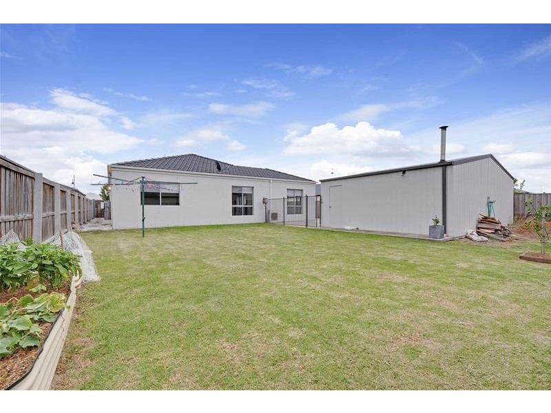 4 Summerhill Road, Traralgon VIC 3844