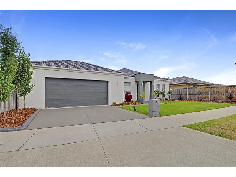 4 Summerhill Road, Traralgon VIC 3844